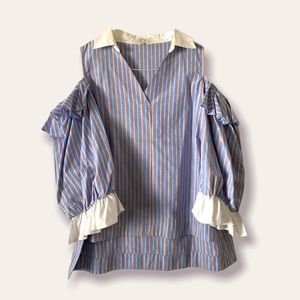 Open Shoulder Pastel Striped Ruffled Sleeve Blouse